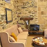 La Cuevona De Guitiriz,parga, En El Camino Norte Lugo Landhaus