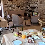 Landhaus La Cuevona De Guitiriz,parga, En El Camino Norte Lugo