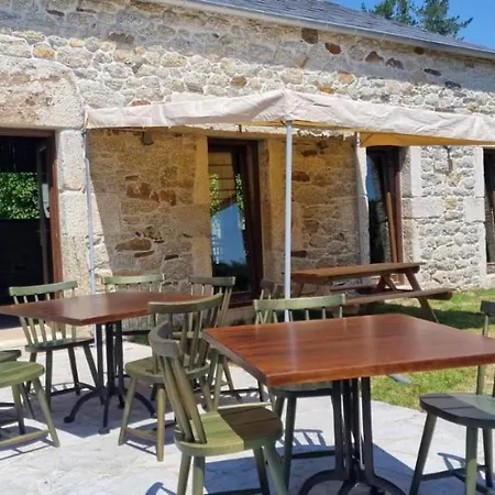 La Cuevona De Guitiriz,parga, En El Camino Norte Lugo