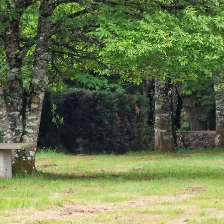 La Cuevona De Guitiriz,parga, En El Camino Norte Lugo * Parga