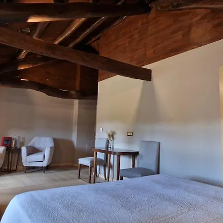 La Cuevona De Guitiriz,parga, En El Camino Norte Lugo 乡村民宿 *