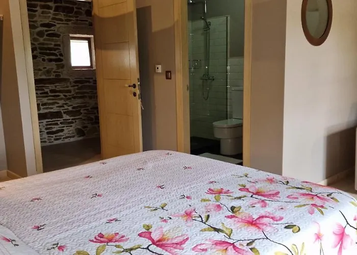 Εξοχικό σπίτι La Cuevona De Guitiriz,parga, En El Camino Norte Lugo