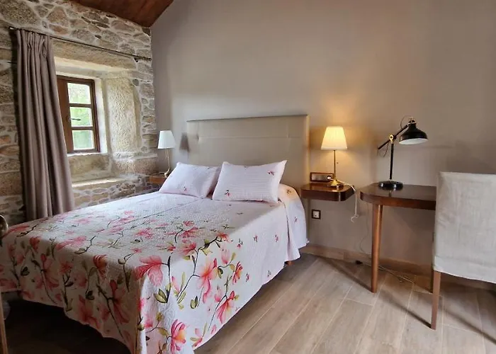 Country house La Cuevona De Guitiriz,parga, En El Camino Norte Lugo *